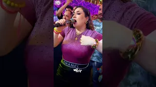 اللي يحب سيدنا النبي مينسهش ولا همسه صلو علي رسول الله 