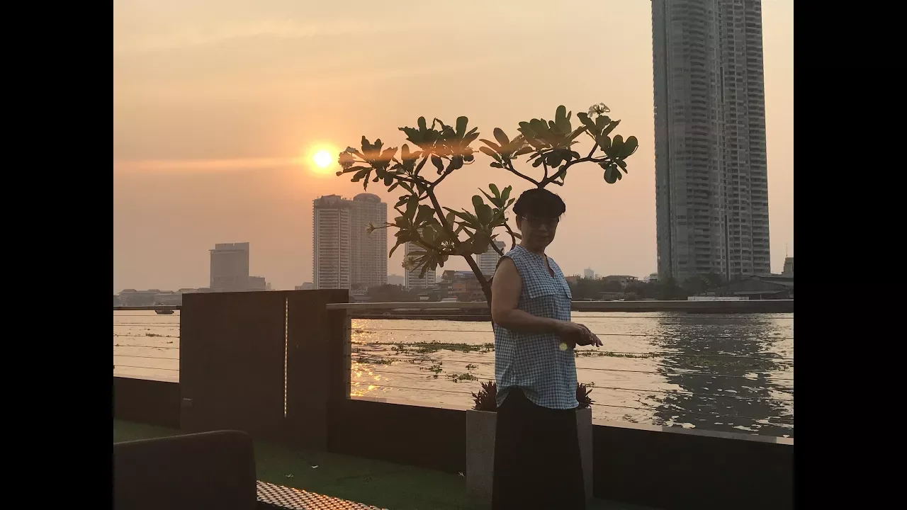 Sunset On The Chao Phraya River   When The Sun Starts To Go Down The River Lights Up