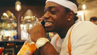 kodak black up late slowed