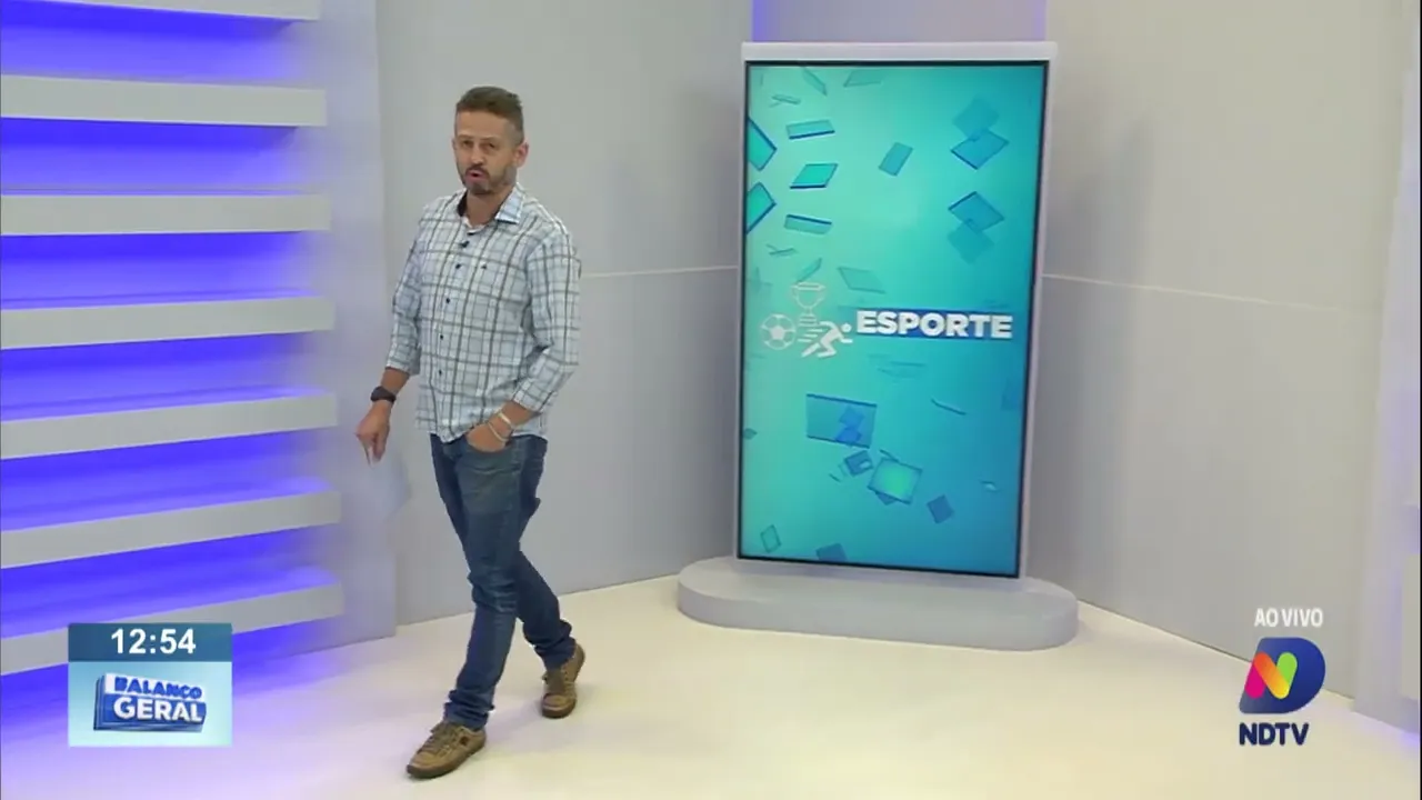 Piloto blumenauense sofre grave acidente e fica internado na UTI durante corrida no Paraná