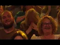 Juanra Bonet imita a Tight Fit en "The lion sleeps tonight" - Tu Cara Me Suena
