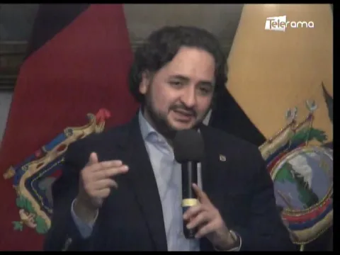 Quito firma convenio para convertirse en la primera ciudad inteligente de Ecuador