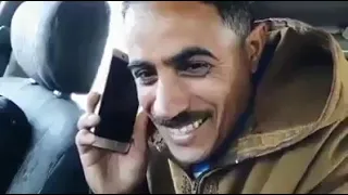 شاب جزائري يبدع بتقليد صوت فتاة في مكالمة هاتفية اسمع و متراطيش 