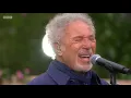 Download Lagu Tom Jones   I'll Never Fall In Love Again Live 2020