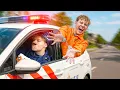 Download Lagu POLITIE EN BOEFJE SPELEN 👮‍♂️🚨