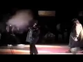 Eazy-E atirando para cima em show 1989