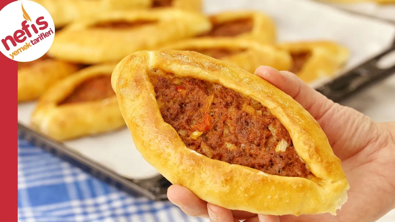 Bu Tavada Lahmacun Tarifiyle Evden Çıtır Çıtır Sesler Yükselecek! 💥 Fırınsız Lahmacun Nasıl Yapılır. 