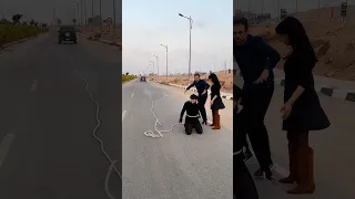 الحبل يخترق بطن كريس   دندنها