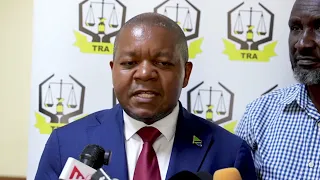 KAMISHINA MWENDA AWAPA POLE WAFANYABIASHARA WALIOPOTEZA BIASHARA KWA AJALI YA MOTO MWANZA