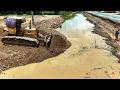 Download Lagu Massive Land Filling Operation Connecting To Road Using Power Dozer Pushing Stones,25ton Dump Trucks