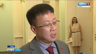 Празднование дня города началось сегодня с официальной церемонии