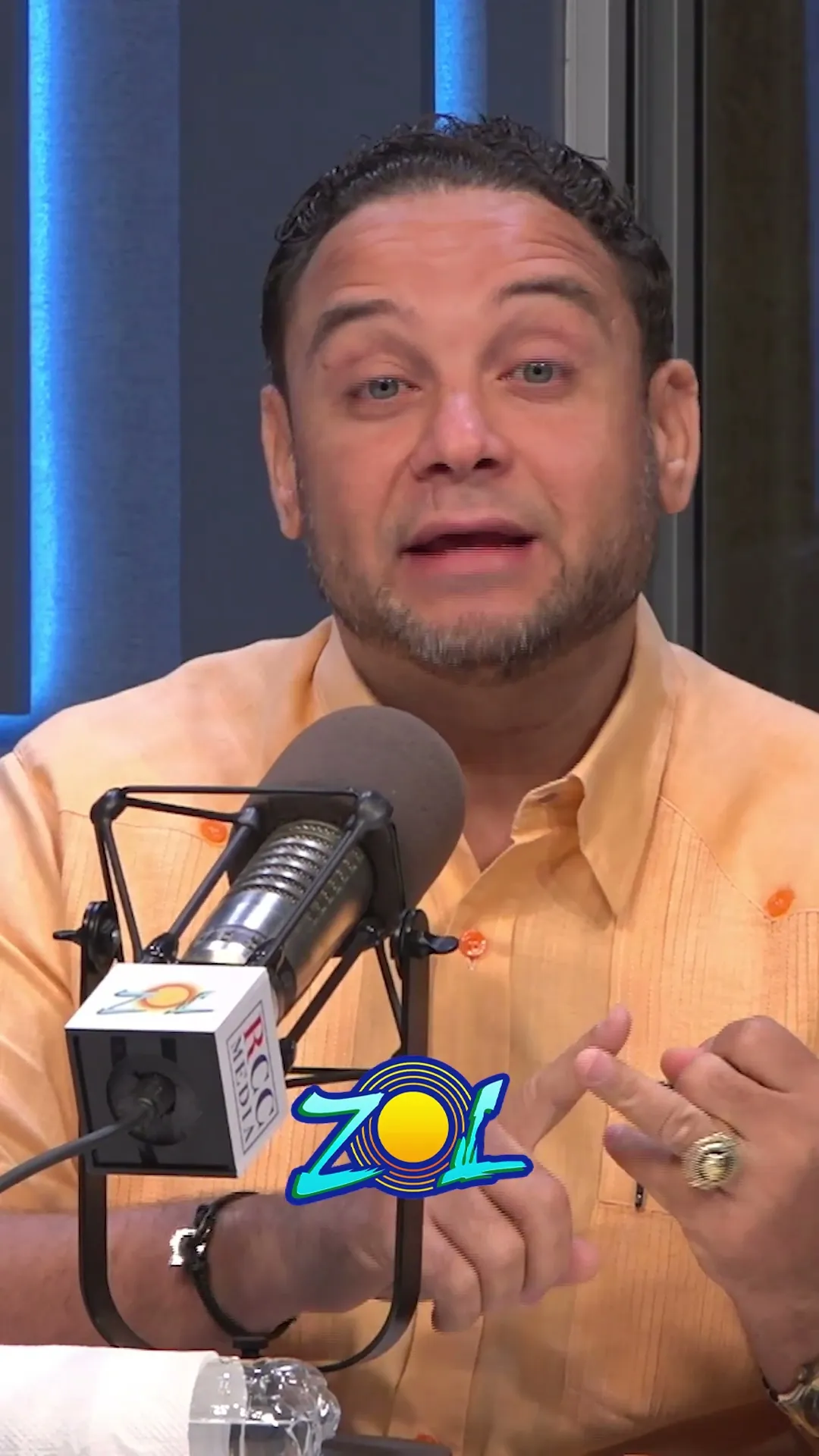 EL DESPRECIO A LOS PARTIDOS POLÍTICOS