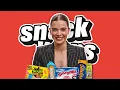 Download Lagu Hailee Steinfeld Tries British \u0026 American Food | Snack Wars