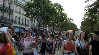 Bientôt, les ROBOTS, remplaceront les Humains, et, tous les ABRUTIS regretteront les POLICIERS !!!..
