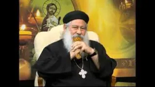 ابونا مكارى يونان اقوى صلاه اوعى تنسى انك غريب 