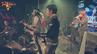 roy jeconiah feat the legend live at susanna club surabaya kisah seorang pramuria