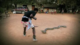 MANONGU Visiting Bujora Tanzania 2016 Ceremonial Welcoming 