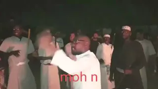 فهد حميدان و عمر الهندي طرب من الاخر      دندنها