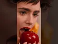 Download Lagu Snow White beauty with brain 😍 #shorts #snowwhite #mirrormirror #lilycollins #beautiful