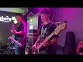 ไม่ใช่แฟนทำแทนไม่ได้ - ตั๊กแตน ชลลดา ( Live Version  วง KD band )￼￼ ร้านโรงเบียร์ปากเซ ￼