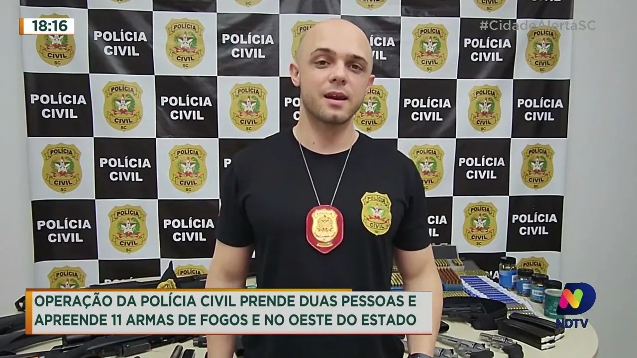 Polícia Civil prende duas pessoas e apreende onze armas de fogo no Oeste de SC