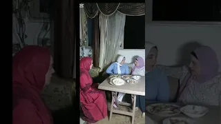 قالولي عايزين اكله حرشه فا جبتلهم فسيخ 