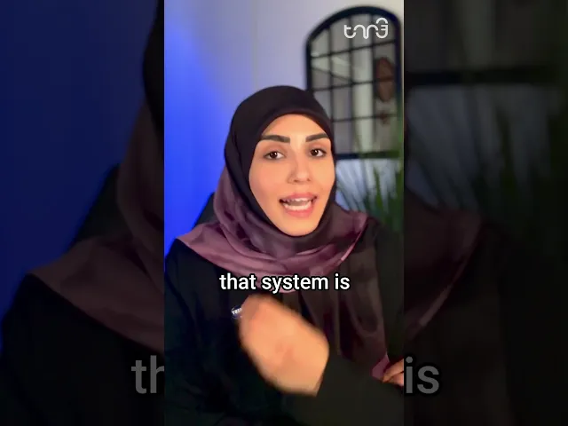 ⁣Saudi Prince Mohammed bin Salman gives U.S. President Donald Trump a standing ovation.