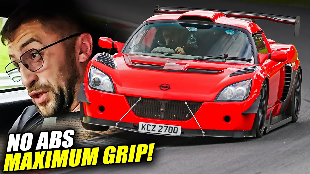 ALL THE AERO & DOWNFORCE! 🤯Opel Speedster / Vauxhall VX220 // Nürburgring