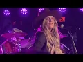 Download Lagu Lainey Wilson in Starkville “Watermelon Moonshine” 2/10/23