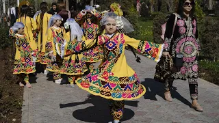 ريبورتاج اليونسكو تحتفل بالنيروز لتذكر بدور التراث في تعزيز التضامن بين الشعوب  ريبورتاج اليونسكو تحتفل بالنيروز لتذكر بدور التراث في تعزيز التضامن بين الشعوب