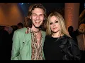 Download Lagu Avril Lavigne Boyfriends List (Dating History)