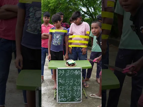এই দুজন ছেলের মধ্যে কোন ছেলেটি জিততে পারবে বড় সাইজের কেএফপি