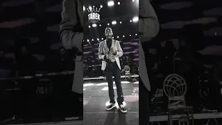 السنين مرت وفاتت                         دندنها