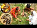 Download Lagu Bengali lunch thali with Sorshe Ilish, Koi macher jhol \u0026 more cooking by Grandmother and my mother
