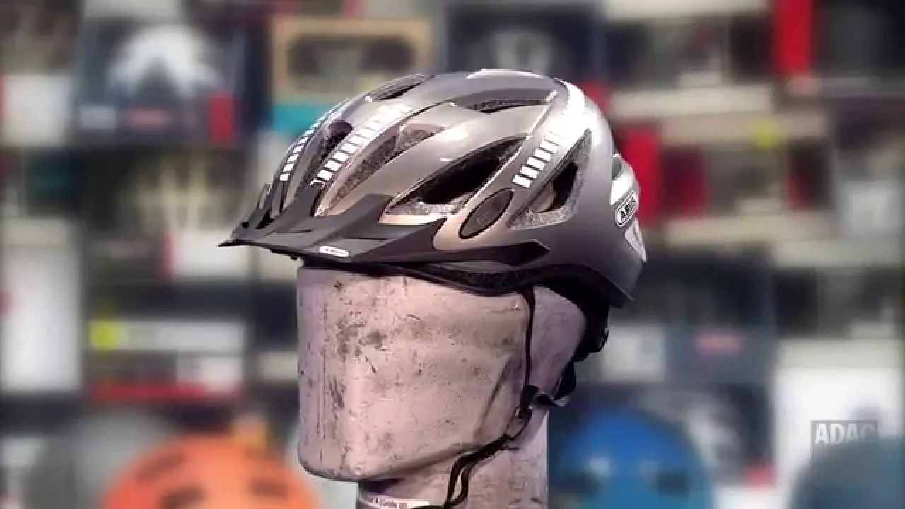ADAC Test: Fahrradhelme fr Erwachsene