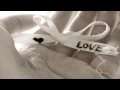 Tori Amos - Wrapped Around Your Finger [Live Police Cover]