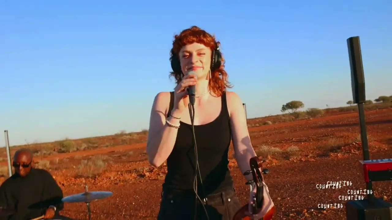 milo (official music video)