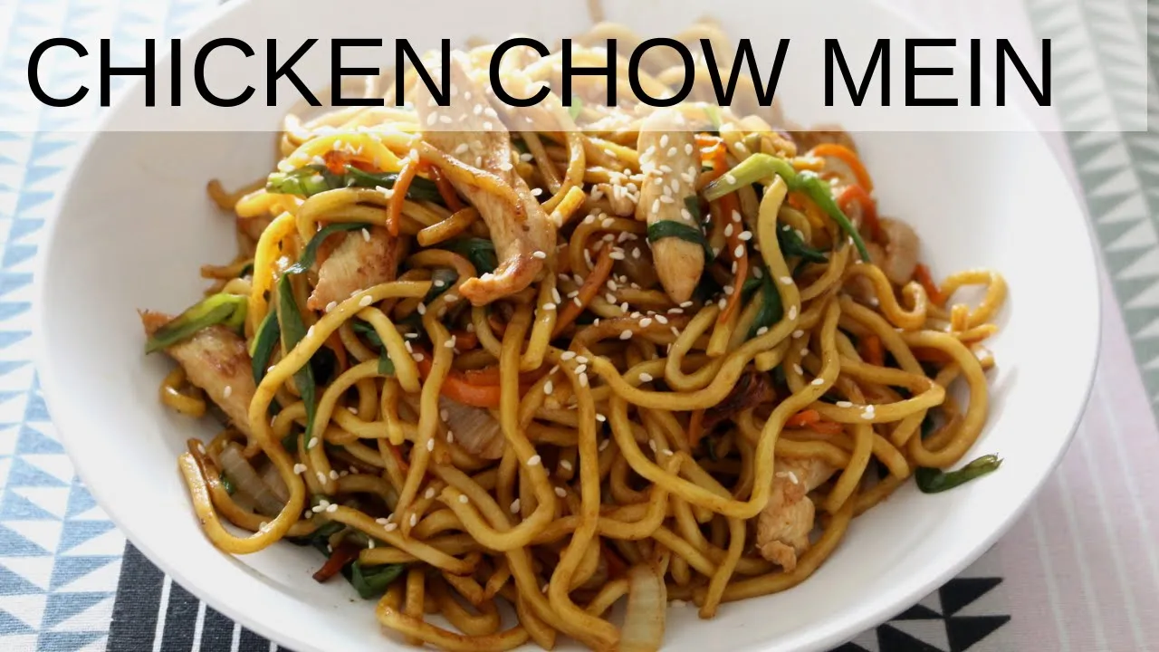 How to fry the best Singapore noodles (rice vermicelli). 