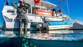 Sailing to Dive Shipwrecks and Exploring Sand Dunes in Moreton Bay Australia  (Sailing Popao) Ep.12