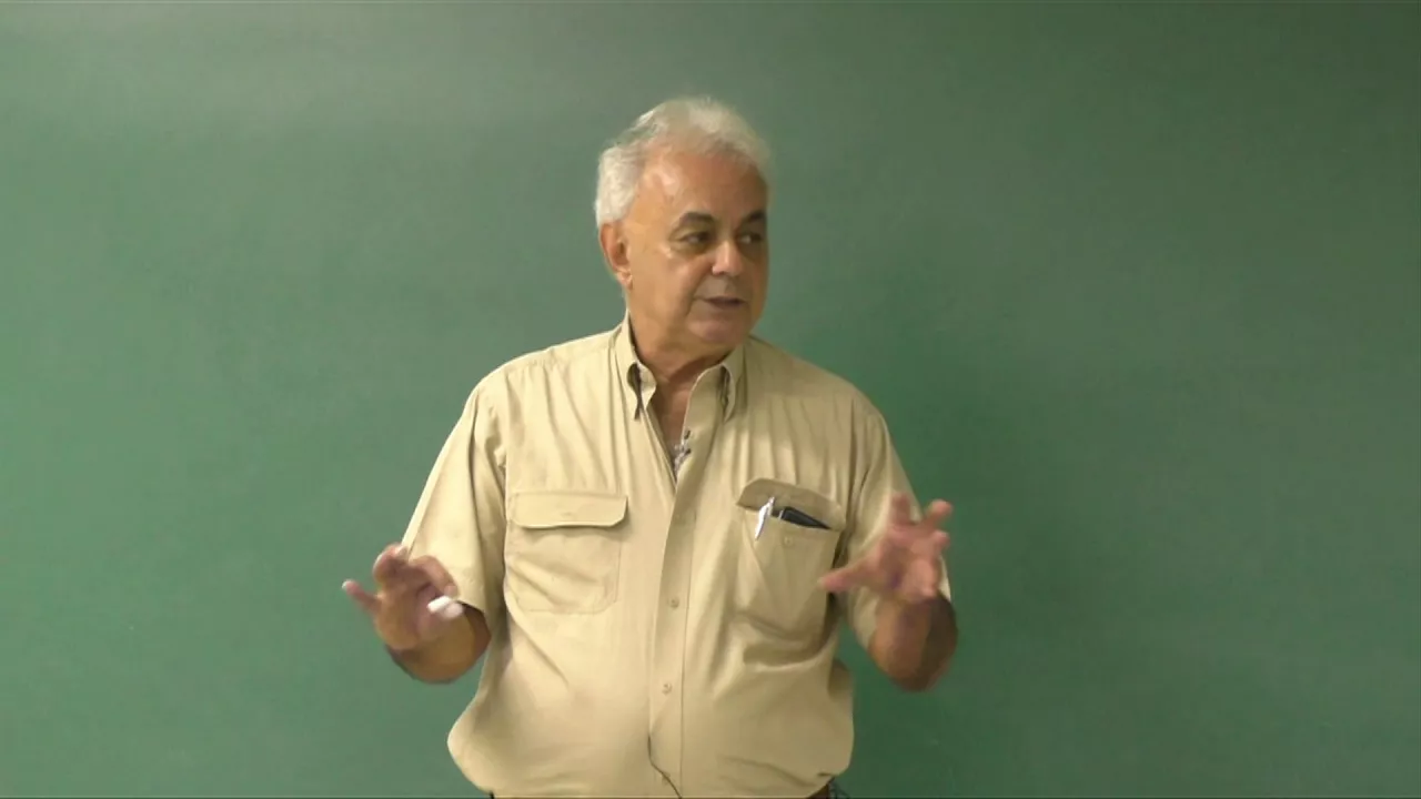 Aula 25.1 - O problema de dois corpos sob ação de força central na natureza: caracterização