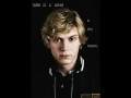Evan Peters