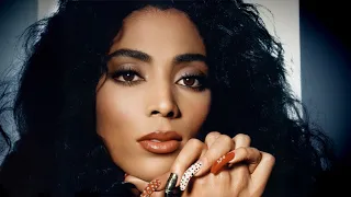 Flo Jo Her 5000 sit-ups a day workout her controversial death alleged use of growth hormones
