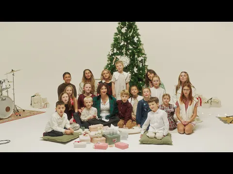 Video Thumbnail: Vesna - Štědrý den (Official Music Video)