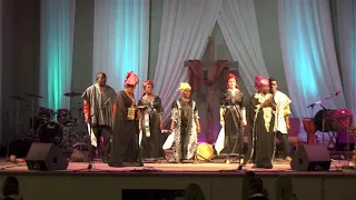 Mokomoko Baabaaba Live by Odehe Gospel at 2013 TKOFCD Benefit Concert
