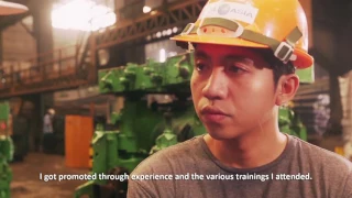 Why are we so disconnected from food now and why don't we care? This is the question Thanh Truong,. 