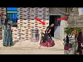 Download Lagu Faraj imprisoned Samaneh in a warehouse because she did not harm Maryam.