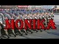 Download Lagu Sing with Genosse Karl - Früh am Morgen erwacht unser Städtchen / Monika [+English Translation]