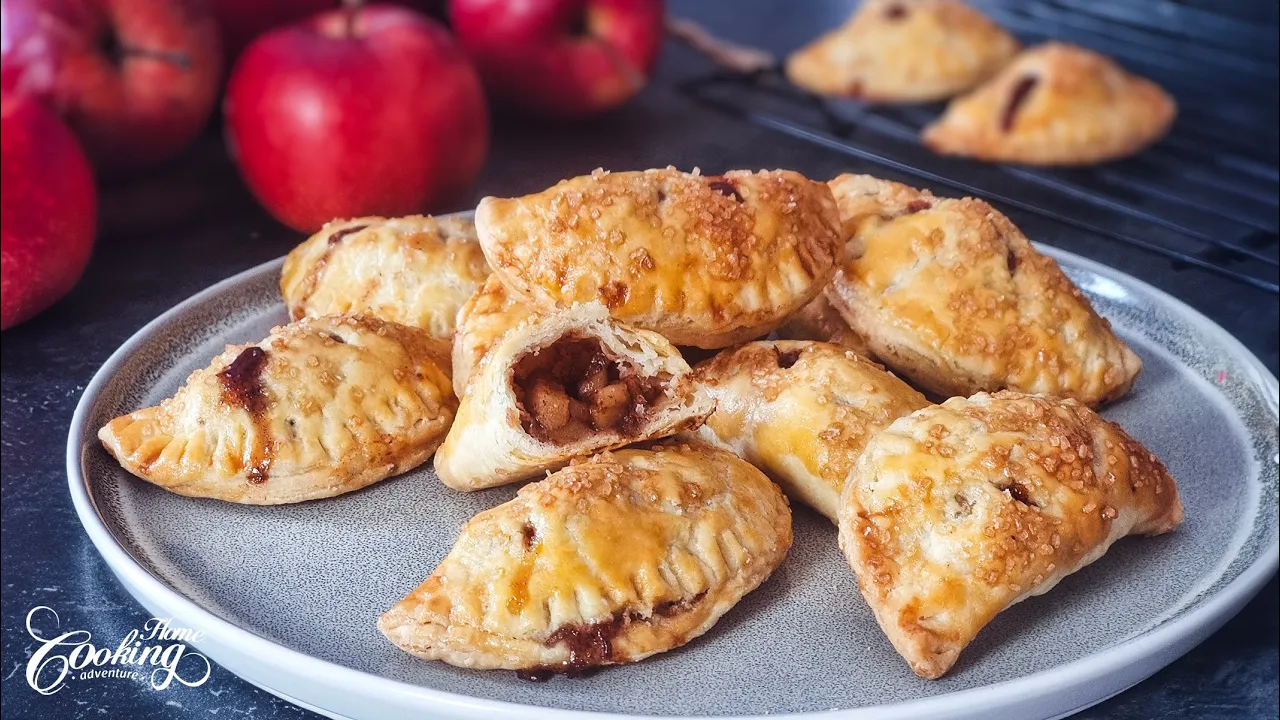 Apple Hand Pies - Easy Delicious Apple Recipe Perfect for Fall