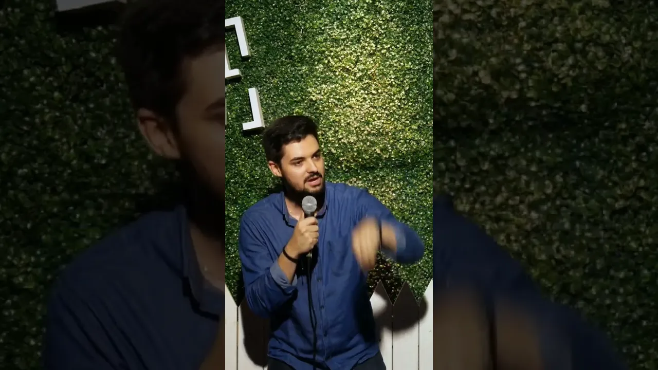 Cabeça de comediante #comedia #standupcomedy #comediastandup #humor #standupbrasil #piada #shorts