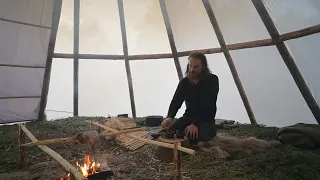 Bushcraft basecamp trip - new homemade lavvu, making chopping blocks, cooking steak, rain etc.